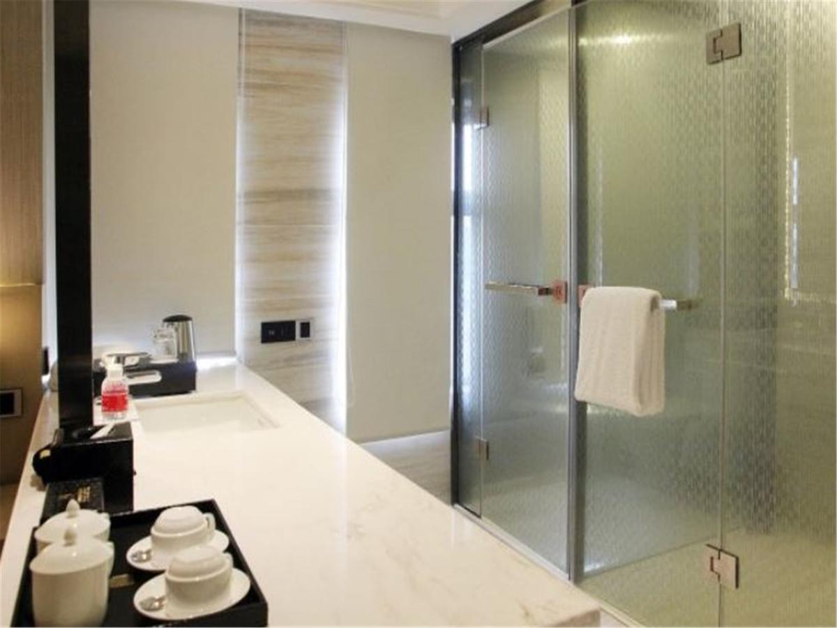 Shenyang Oriental Ginza International Hotel מראה חיצוני תמונה